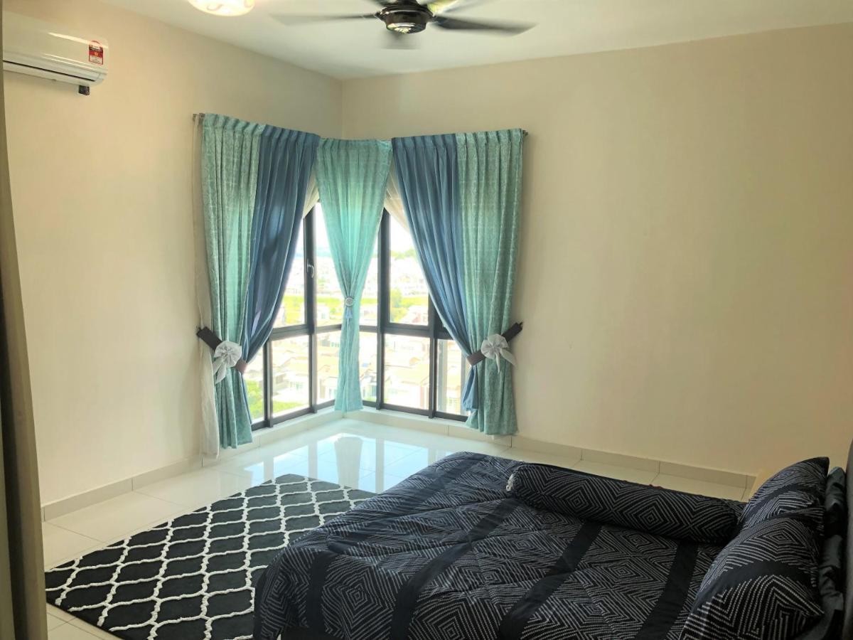 VistaMuslim Homestay Cheras Luaran gambar