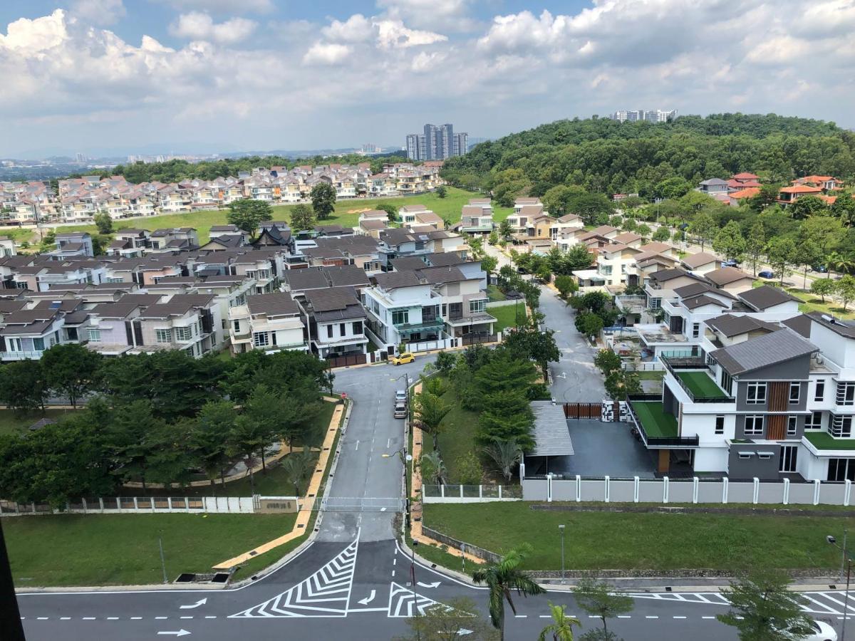 VistaMuslim Homestay Cheras Luaran gambar