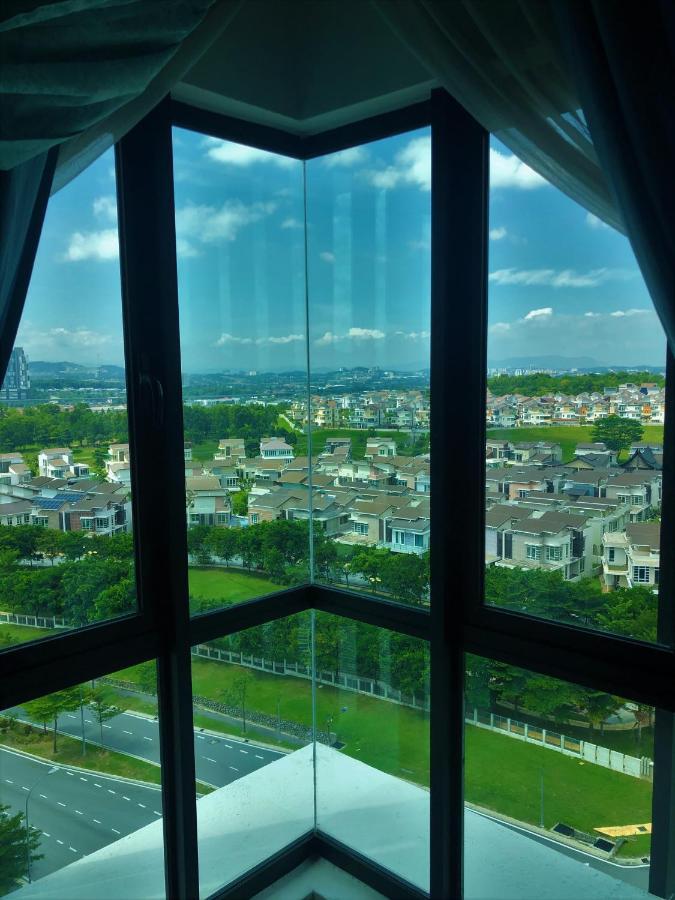 VistaMuslim Homestay Cheras Luaran gambar